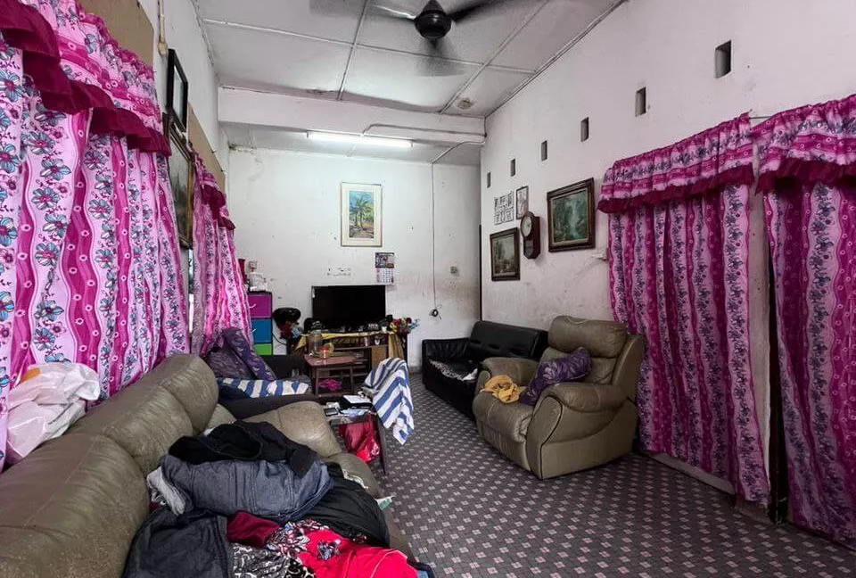 corner-lot-teres-taman-birch-ipoh-07