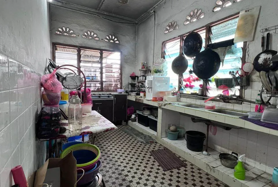 corner-lot-teres-taman-birch-ipoh-08