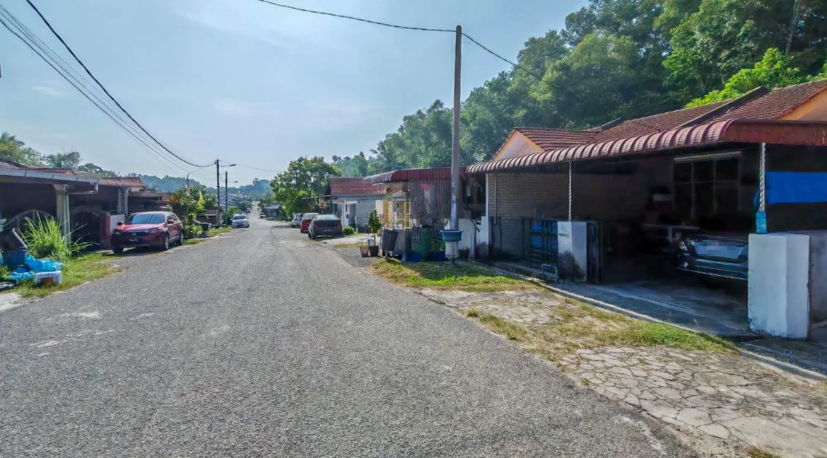 rumah-kos-rendah-taman-bemban-awam-01