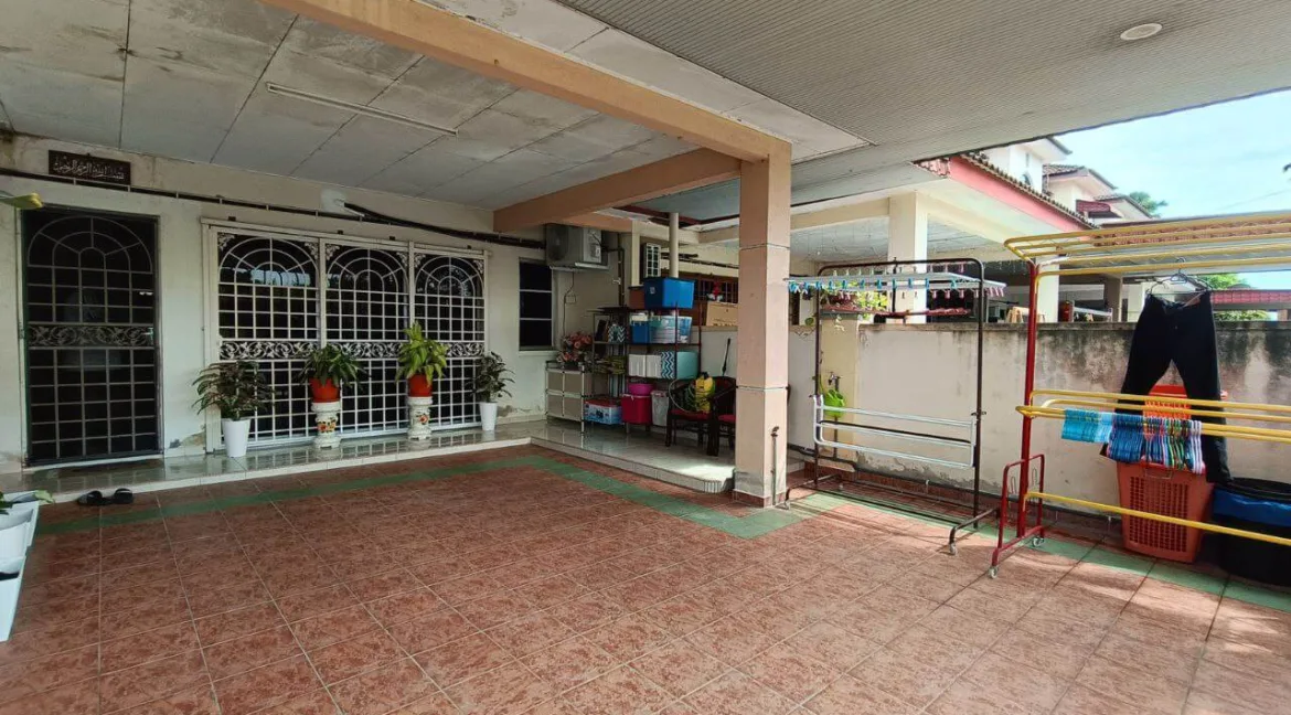 rumah-teres-bandar-pengkalan-indah-ipoh-04