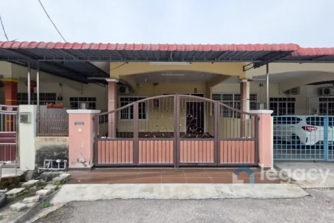Rumah Teres Setingkat untuk dijual di Taman Intan Mas, Teluk Intan.