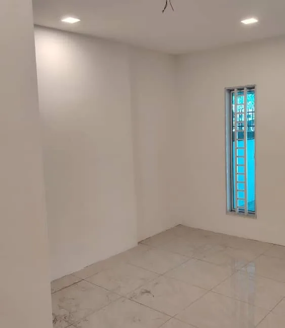 rumah-teres-setingkat-taman-merdeka-06