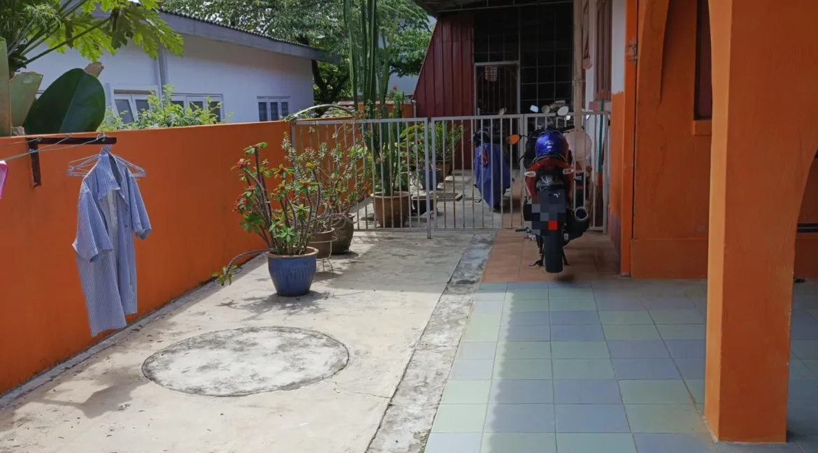 semi-d-taman-rapat-setia-baru-02