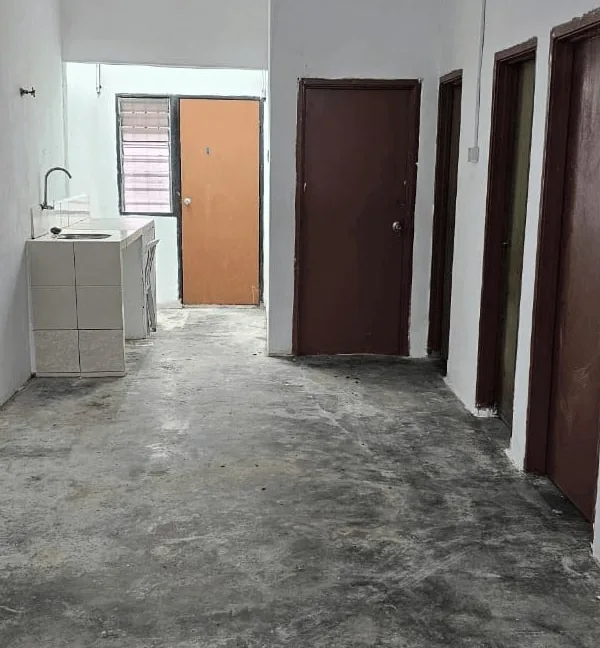 rumah-kos-rendah-sri-iskandar-05