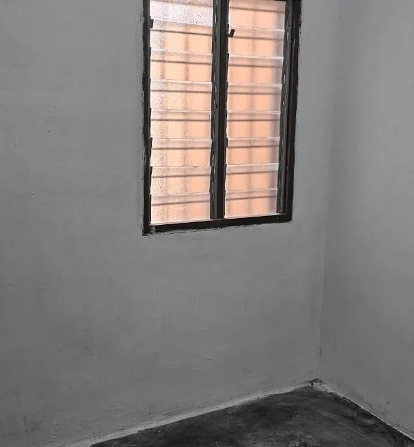 rumah-kos-rendah-sri-iskandar-06