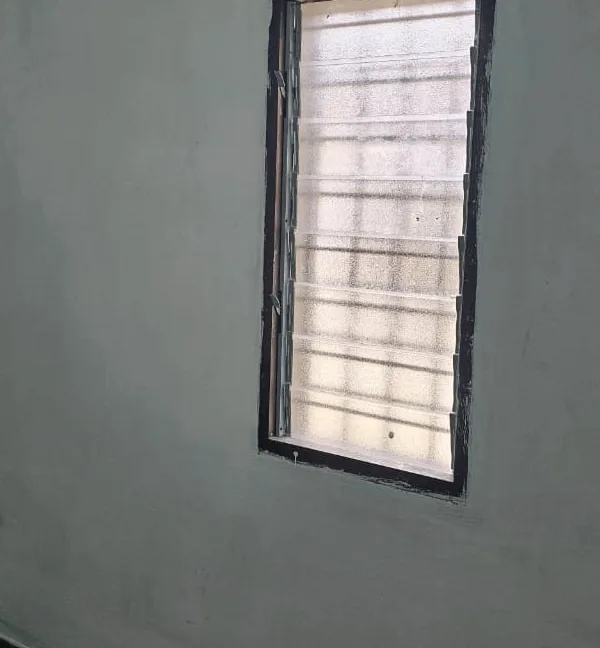 rumah-kos-rendah-sri-iskandar-08