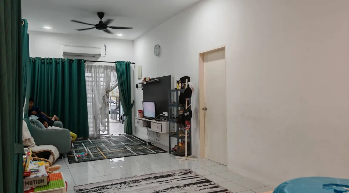 rumah-teres-bandar-universiti-06