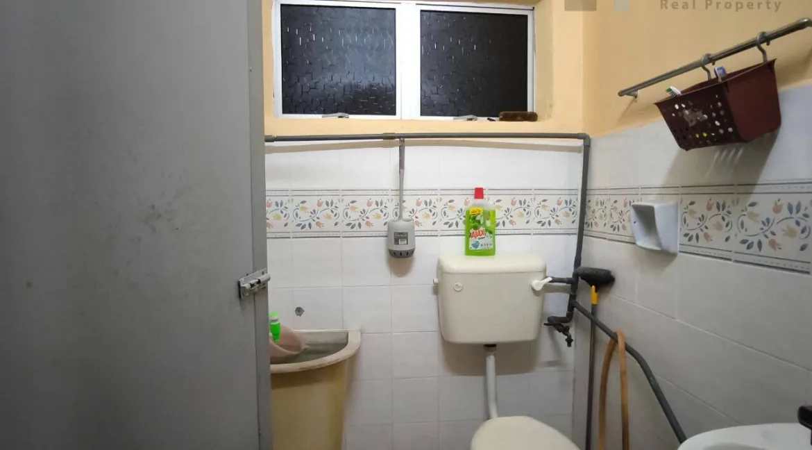 rumah-teres-setingkat-taman-damai-jaya-11