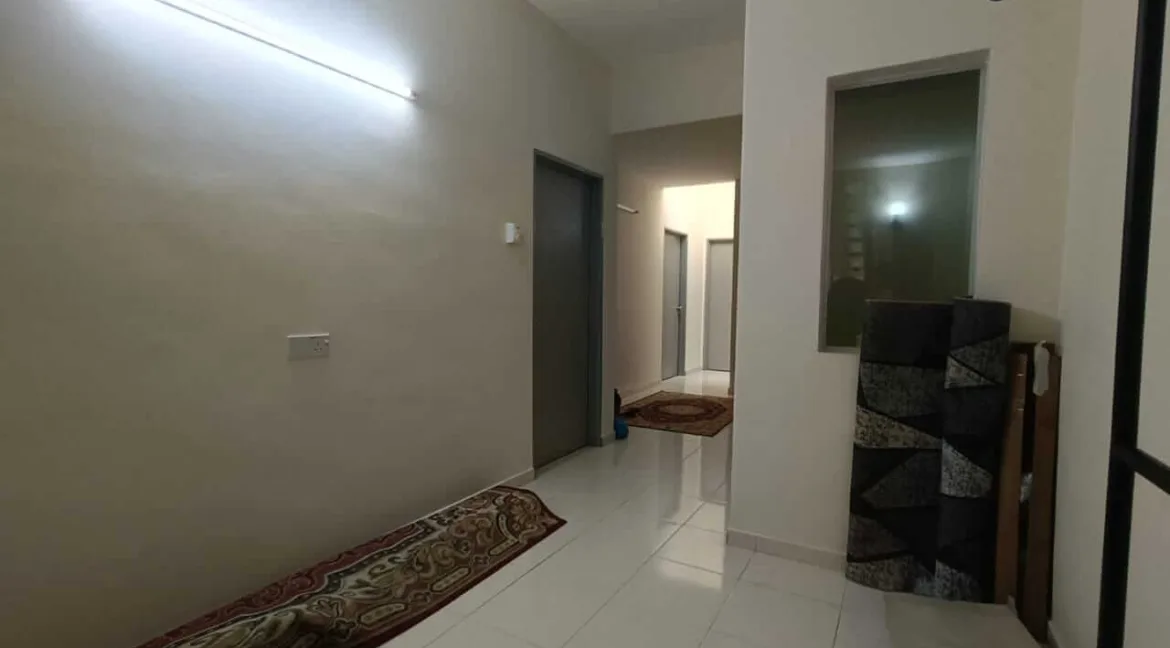 rumah-teres-taman-chandan-putri-03