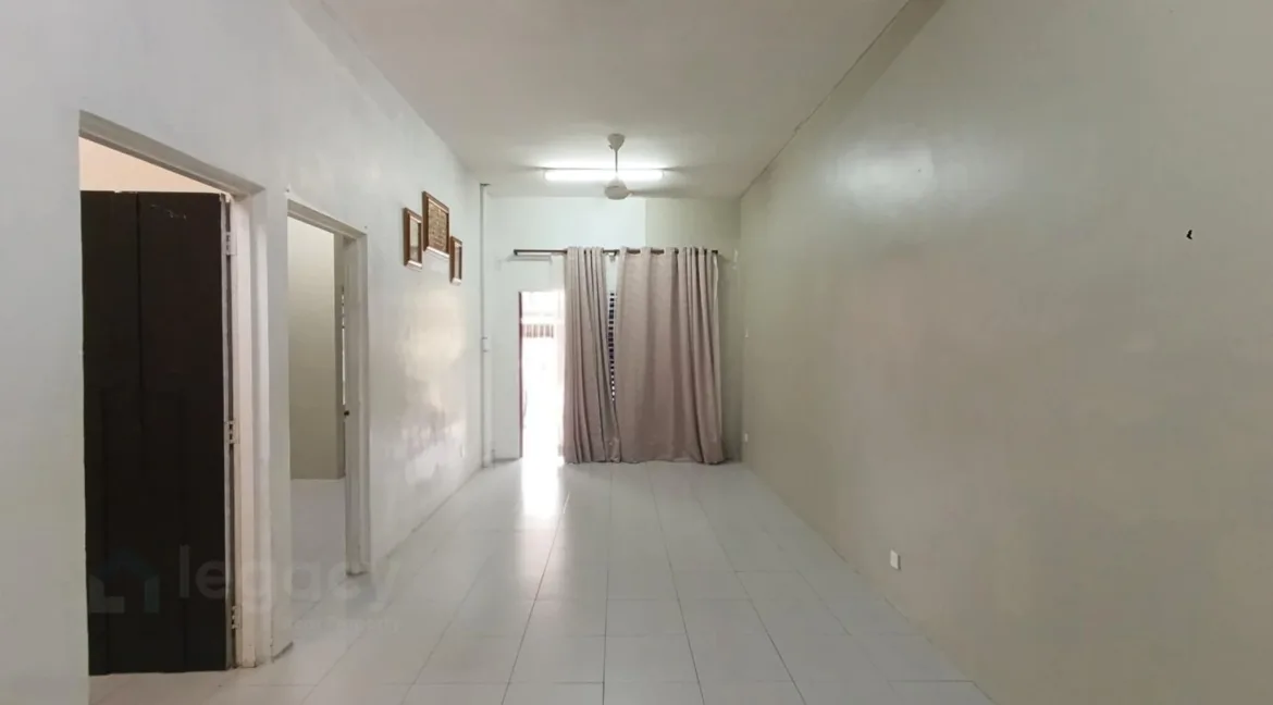 rumah-teres-taman-pengkalan-bandaraya-04