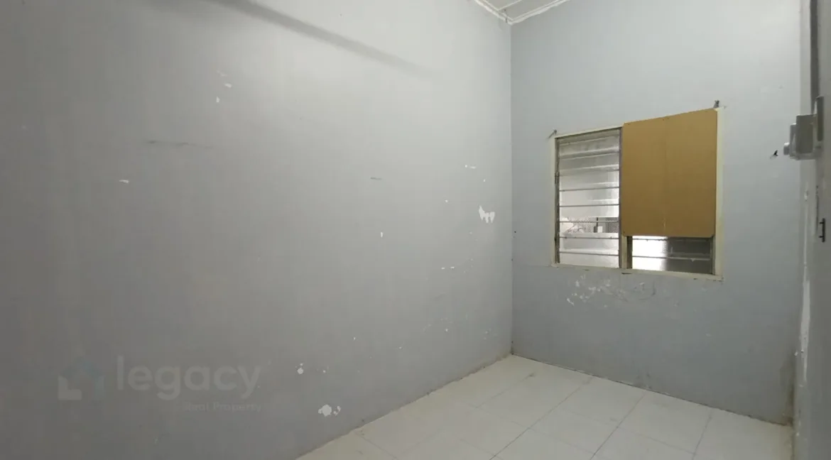 rumah-teres-taman-pengkalan-bandaraya-10