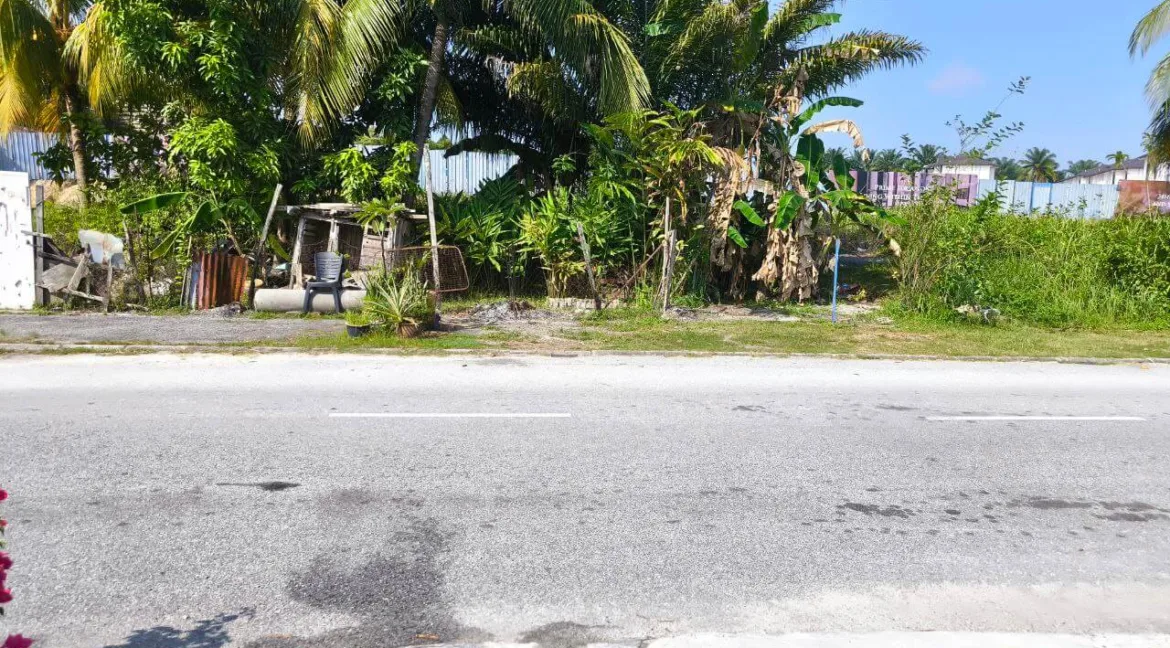 rumah-teres-taman-pengkalan-harmoni-02