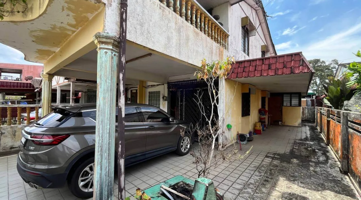 teres-2-tingkat-taman-simpang-aman-03