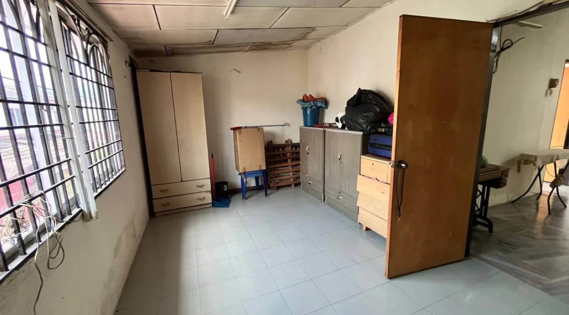 teres-2-tingkat-taman-simpang-aman-19
