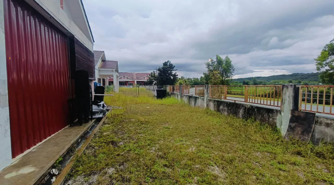 teres-corner-lot-taman-bandar-u-06