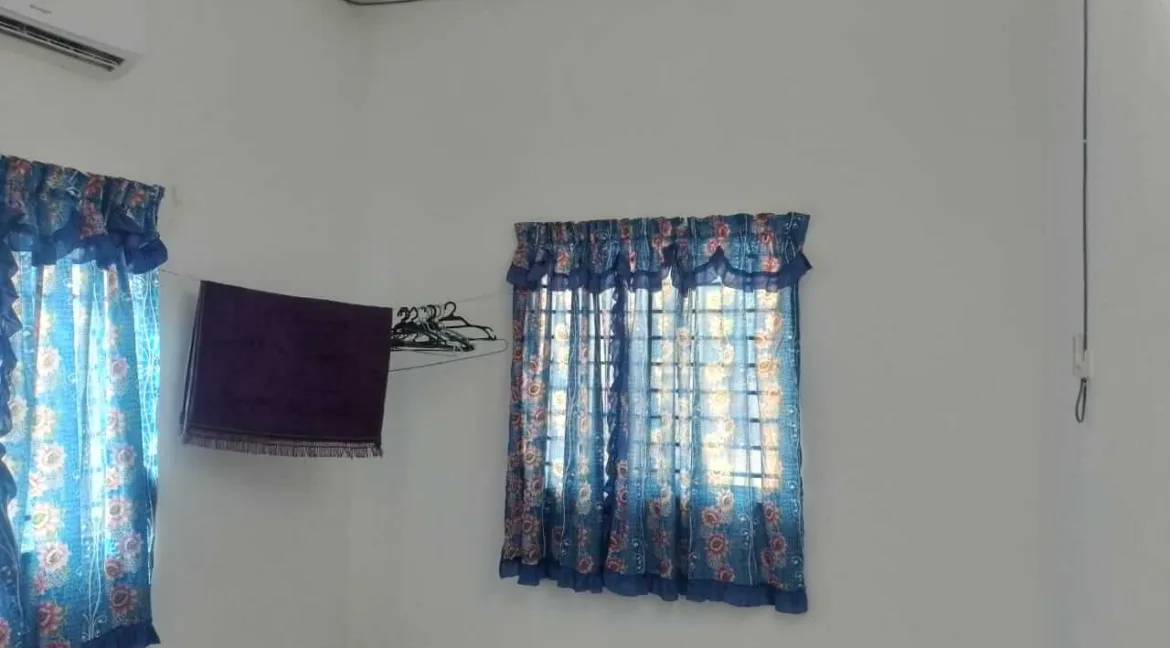 teres-satu-tingkat-taman-raia-indah-06