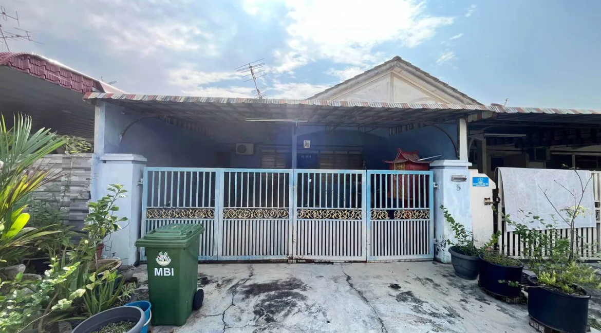 Teres Setingkat untuk dijual di Taman Chandan Desa, Simpang Pulai.