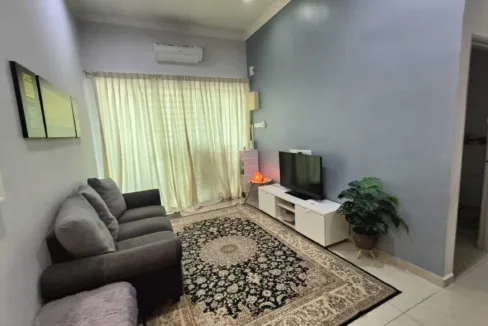 Teres Setingkat untuk dijual di Taman Gunung View.