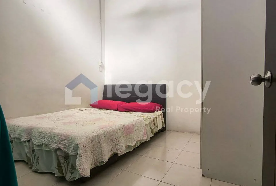 teres-setingkat-taman-rapat-permai-ipoh-14