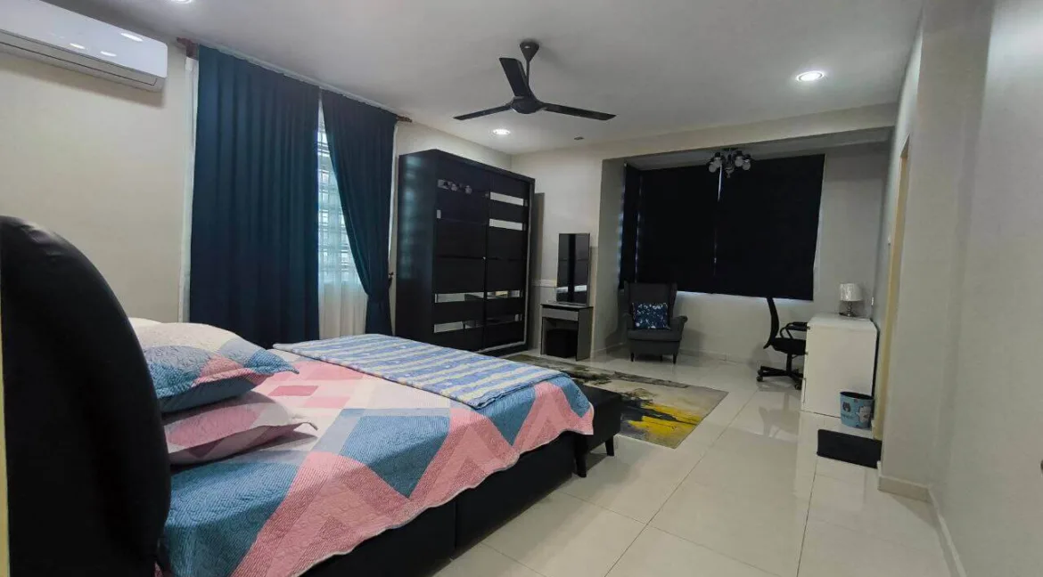 semi-d-dua-tingkat-taman-desa-manjung-06