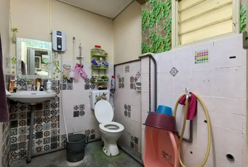 teres-2-tingkat-taman-pakatan-jaya-17