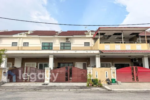 Teres Dua Tingkat untuk dijual di Behrang 2020, Behrang.