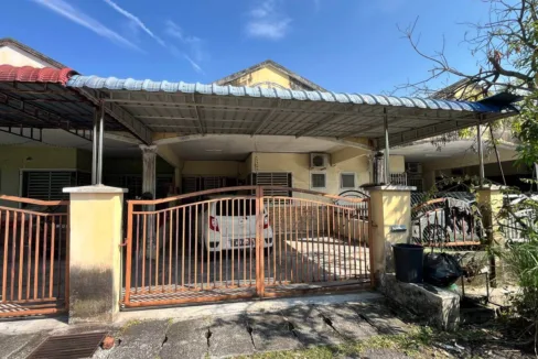 Teres Setingkat untuk dijual di Taman Bertuah, Ipoh.