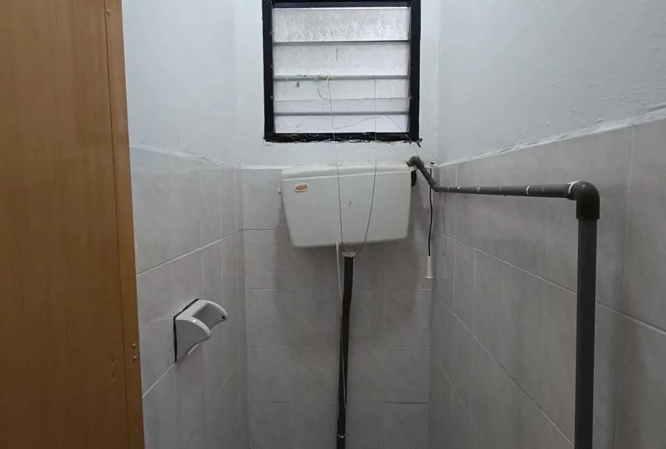 teres-setingkat-taman-damai-ayer-tawar-13