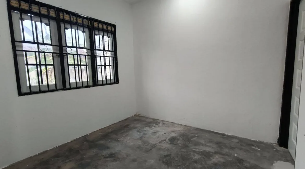 teres-setingkat-taman-damai-ayer-tawar-16