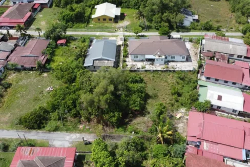 Tanah Lot Banglo untuk dijual di Kampung Muhibbah, Gopeng.