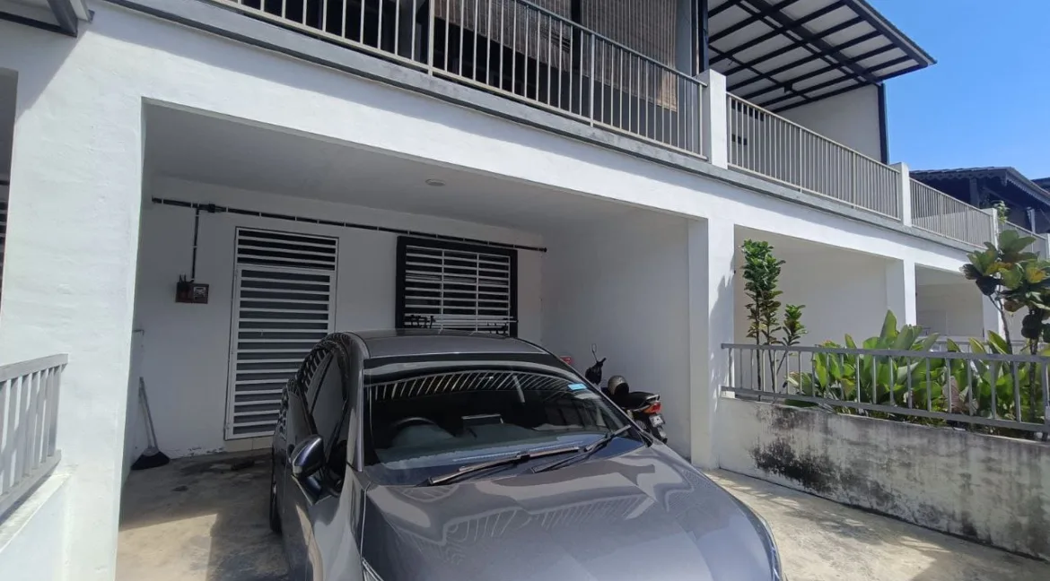 teres-2-tingkat-taman-chepor-idaman-bandar-meru-raya-07