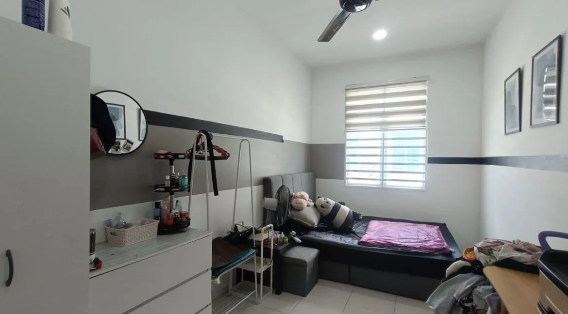 teres-2-tingkat-taman-chepor-idaman-bandar-meru-raya-14