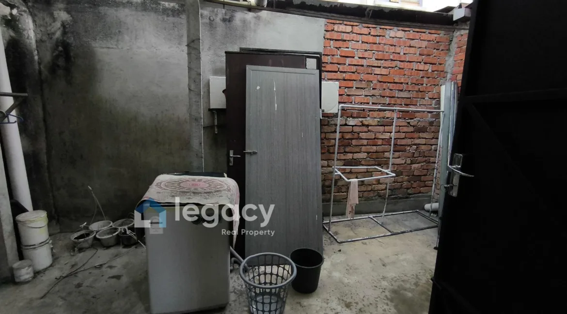 teres-low-cost-dua-tingkat-taman-klebang-jaya-ipoh-08