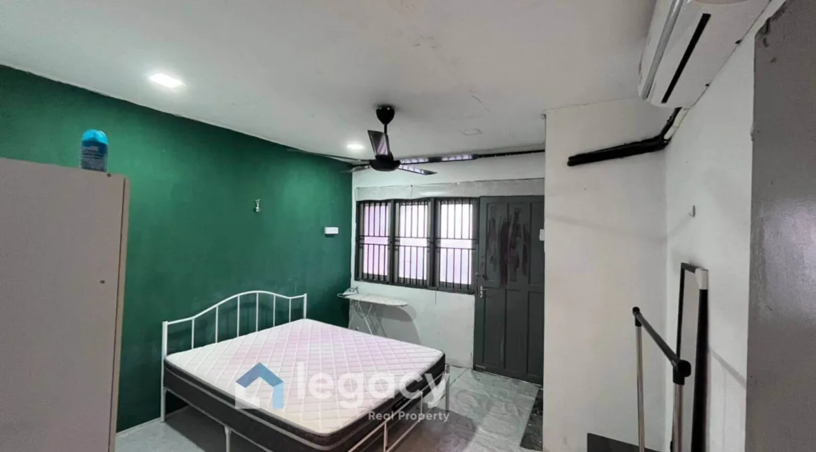 teres-low-cost-dua-tingkat-taman-klebang-jaya-ipoh-10