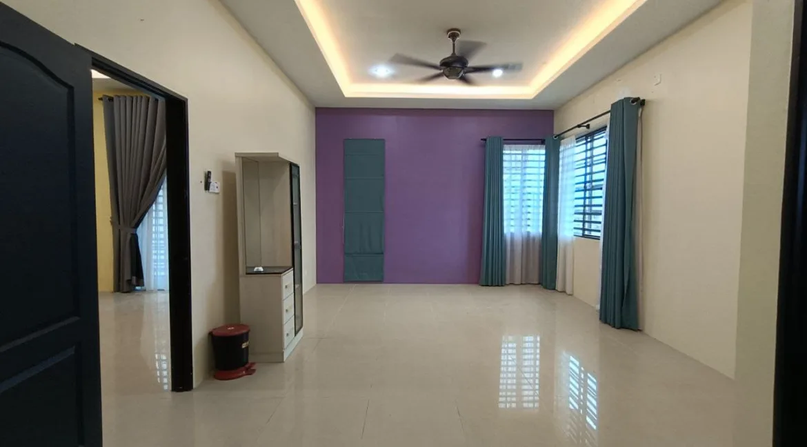 teres-semi-d-dua-tingkat-taman-klebang-impian-ipoh-13