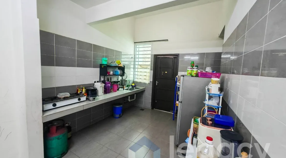 teres-setingkat-taman-klebang-putra-ipoh-10