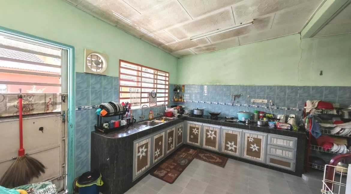 teres-taman-muhibbah-sungai-siput-10