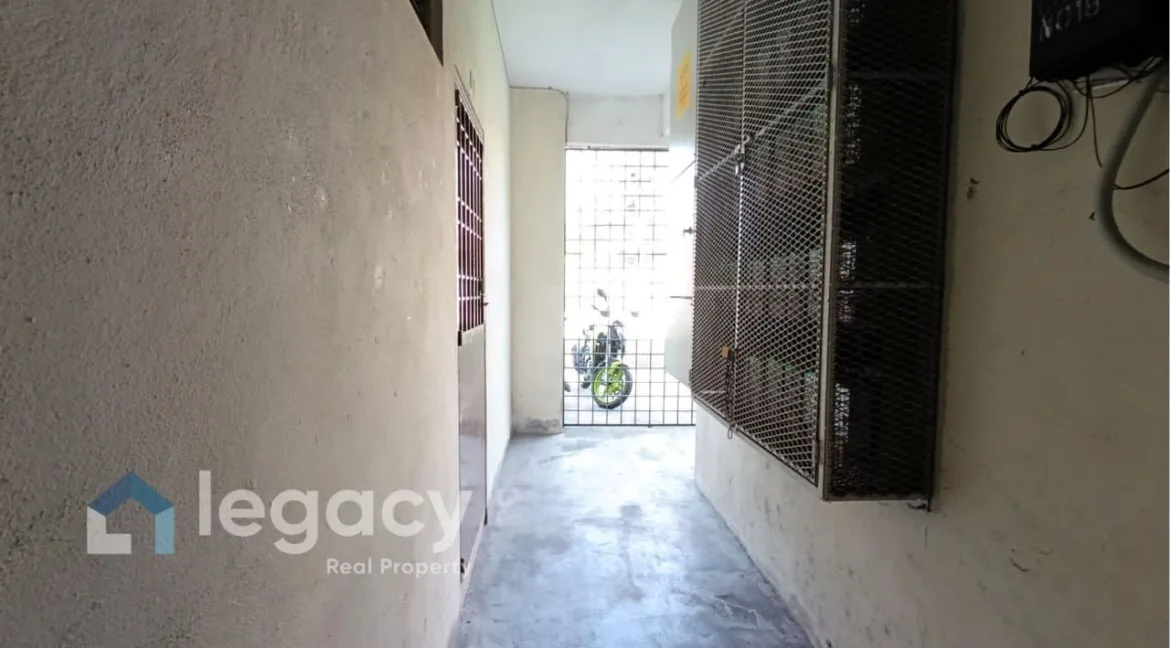 flat-tingkat-bawah-untuk-dijual-panorama-lapangan-perdana-ipoh-06