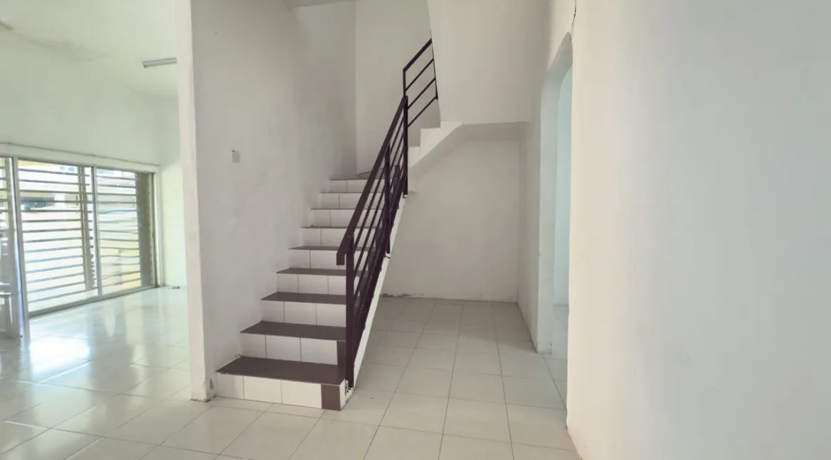 rumah-2-tingkat-taman-puncak-bougainvillea-kuala-kangsar05