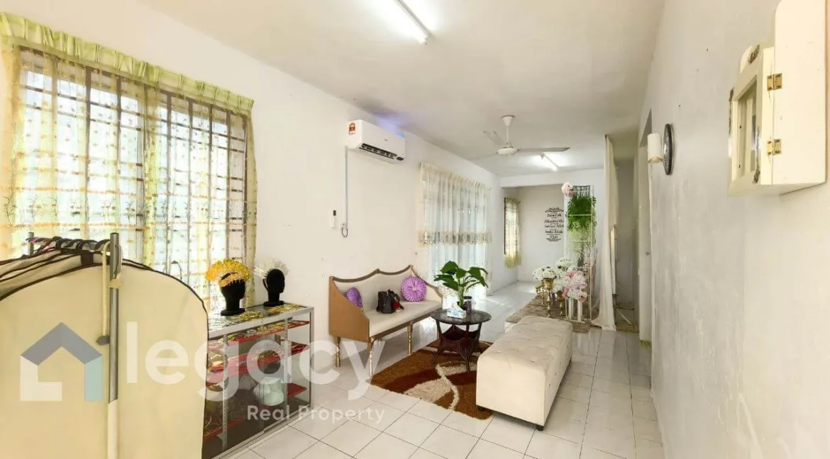 rumah-setingkat-untuk-dijual-seri-iskandar-perdana-seri-iskandar-07