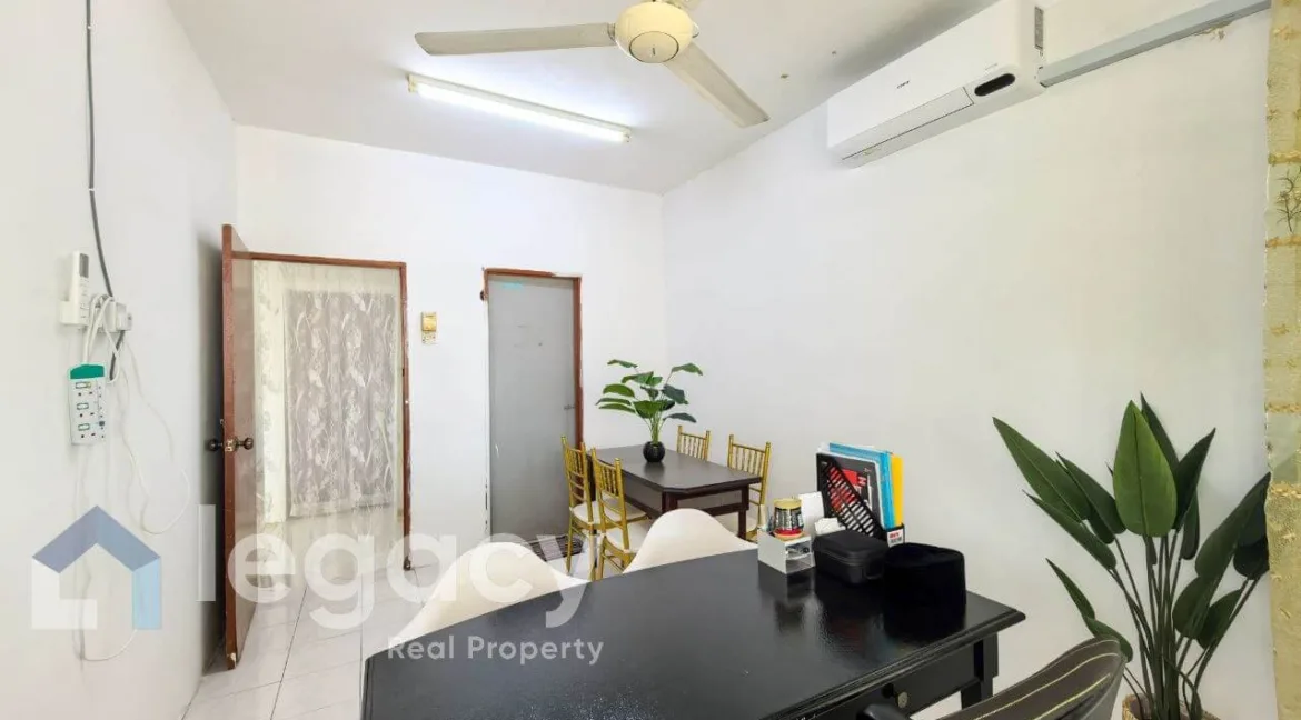 rumah-setingkat-untuk-dijual-seri-iskandar-perdana-seri-iskandar-15
