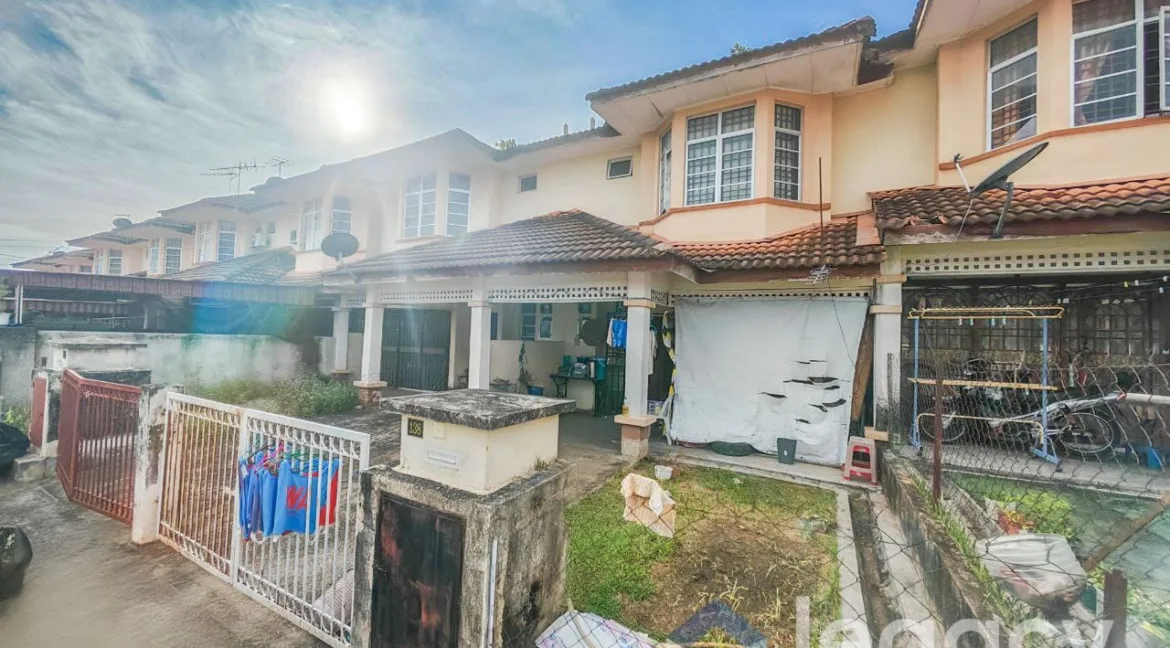 rumah-teres-2-tingkat-untuk-dijual-taman-impiana-kuala-kangsar-02