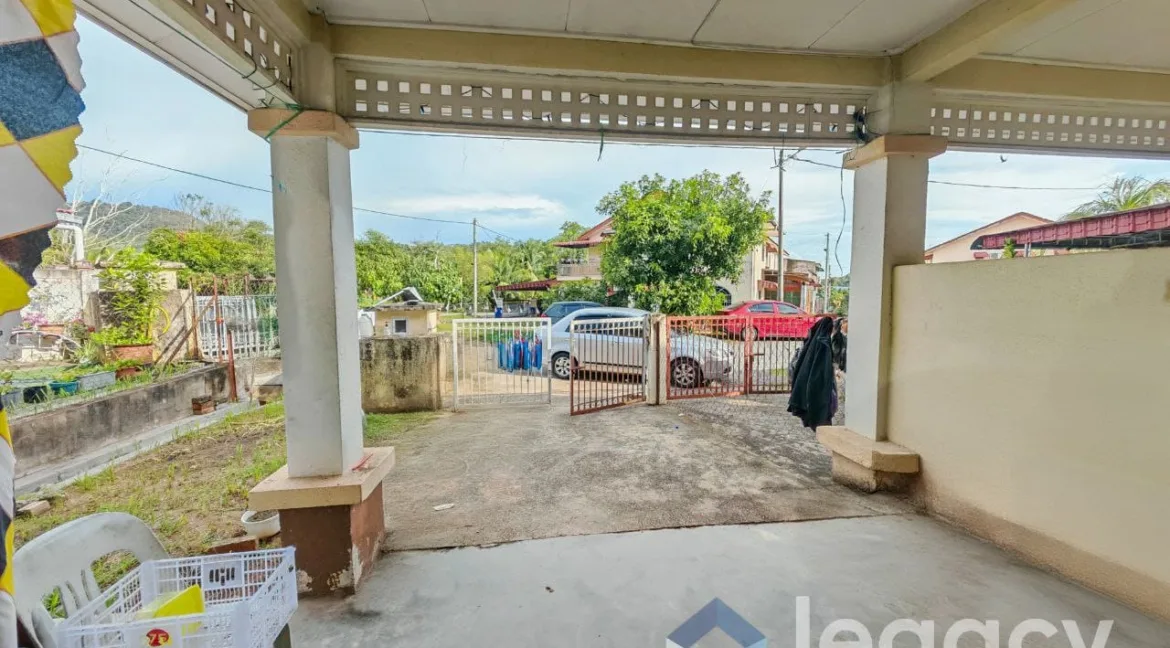 rumah-teres-2-tingkat-untuk-dijual-taman-impiana-kuala-kangsar-06