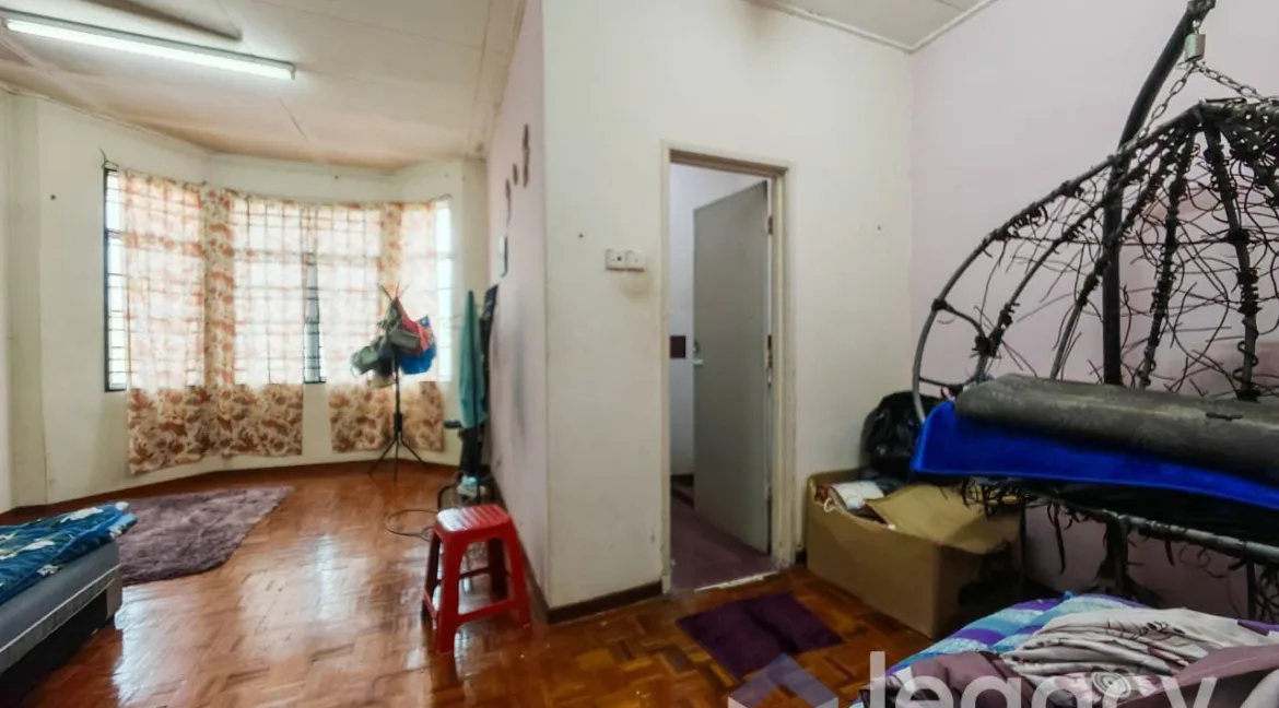 rumah-teres-2-tingkat-untuk-dijual-taman-impiana-kuala-kangsar-12