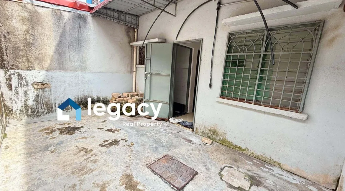 rumah-teres-2-tingkat-untuk-dijual-taman-klebang-jaya-ipoh-16
