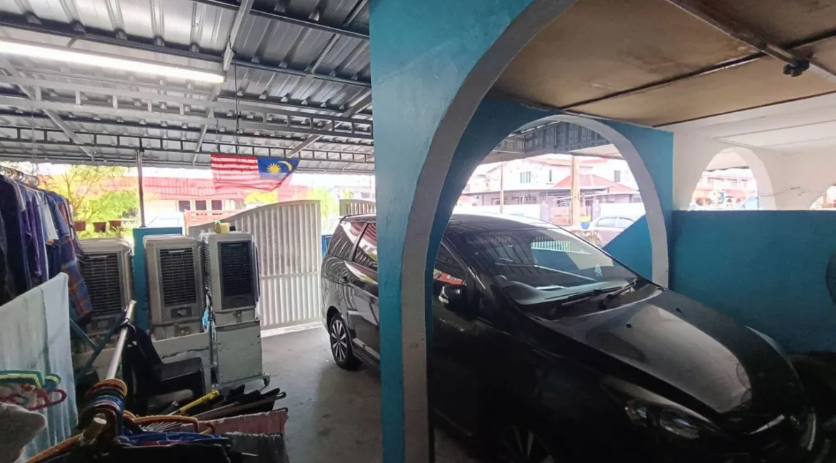 Rumah teres 2 tingkat untuk dijual di Taman Sri Kurau, Bercham, Perak