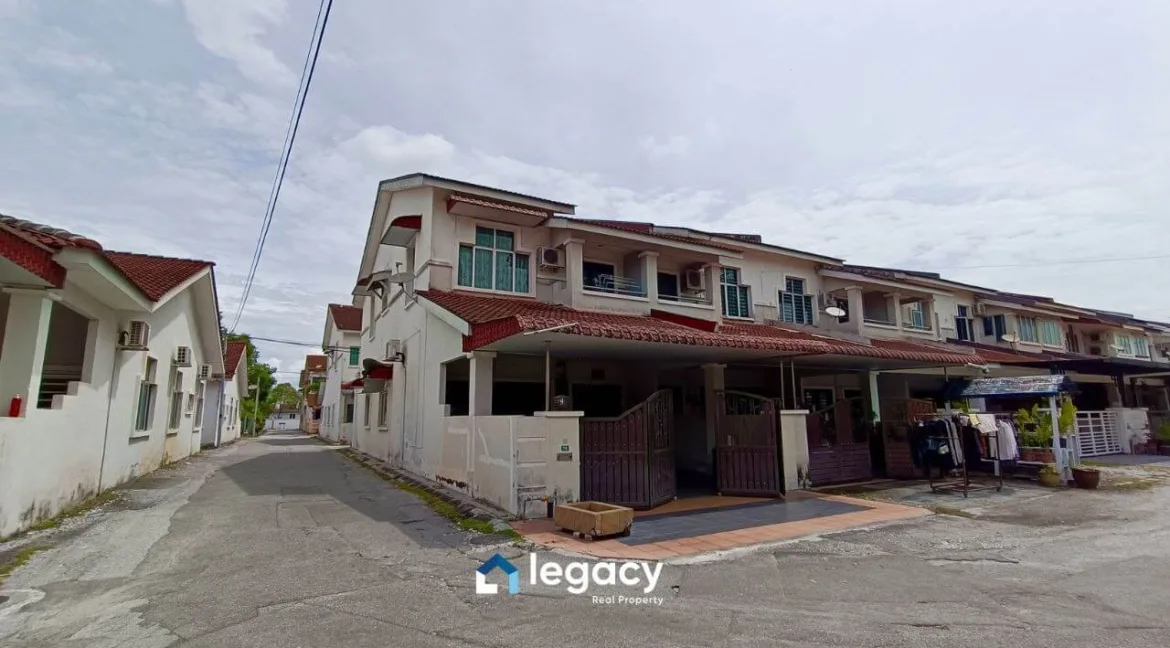rumah-teres-2-tingkat-untuk-dijual-taman-tasek-mutiara-ipoh-02