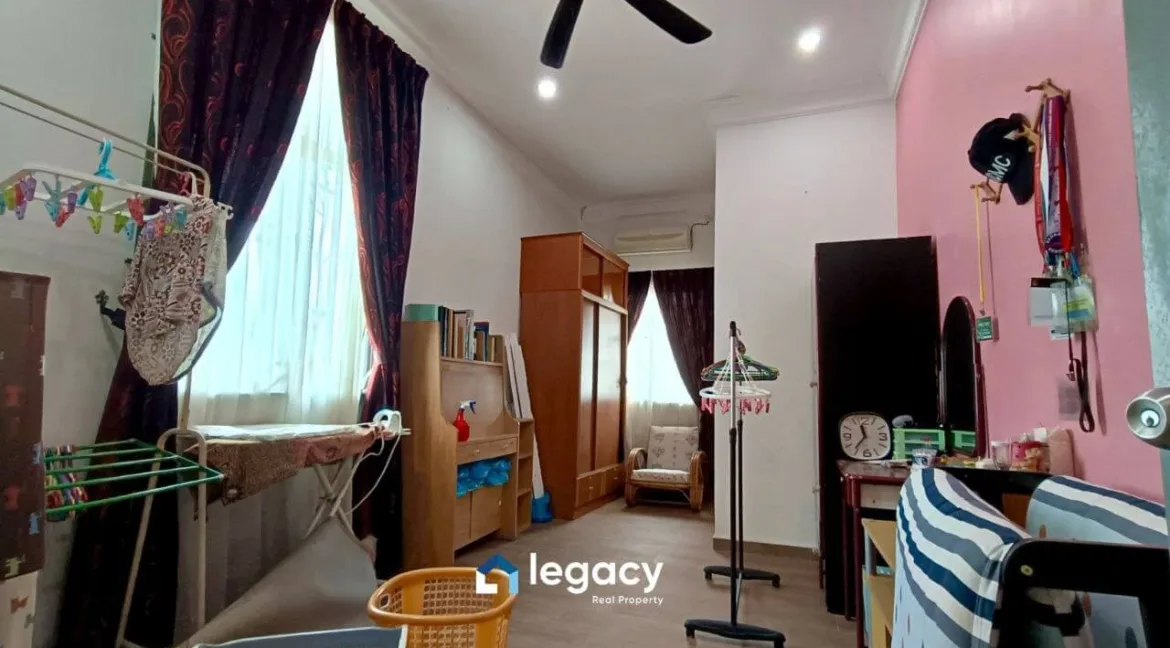 rumah-teres-2-tingkat-untuk-dijual-taman-tasek-mutiara-ipoh-13