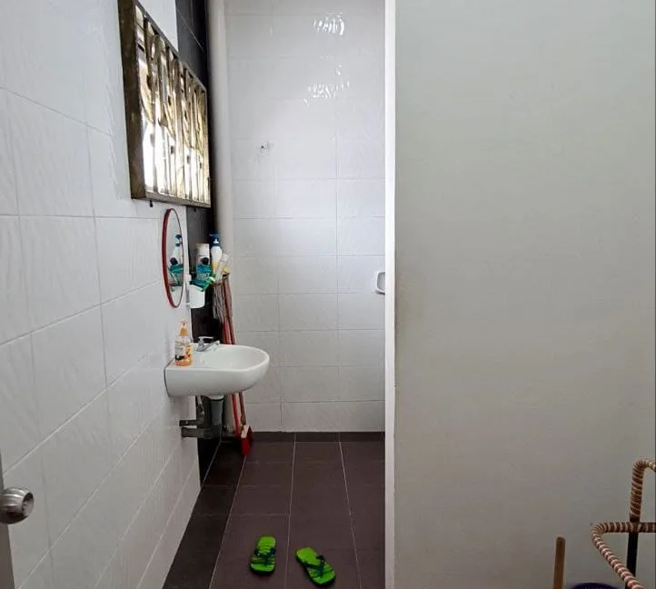 rumah-teres-2-tingkat-untuk-dijual-taman-tasek-mutiara-ipoh-18
