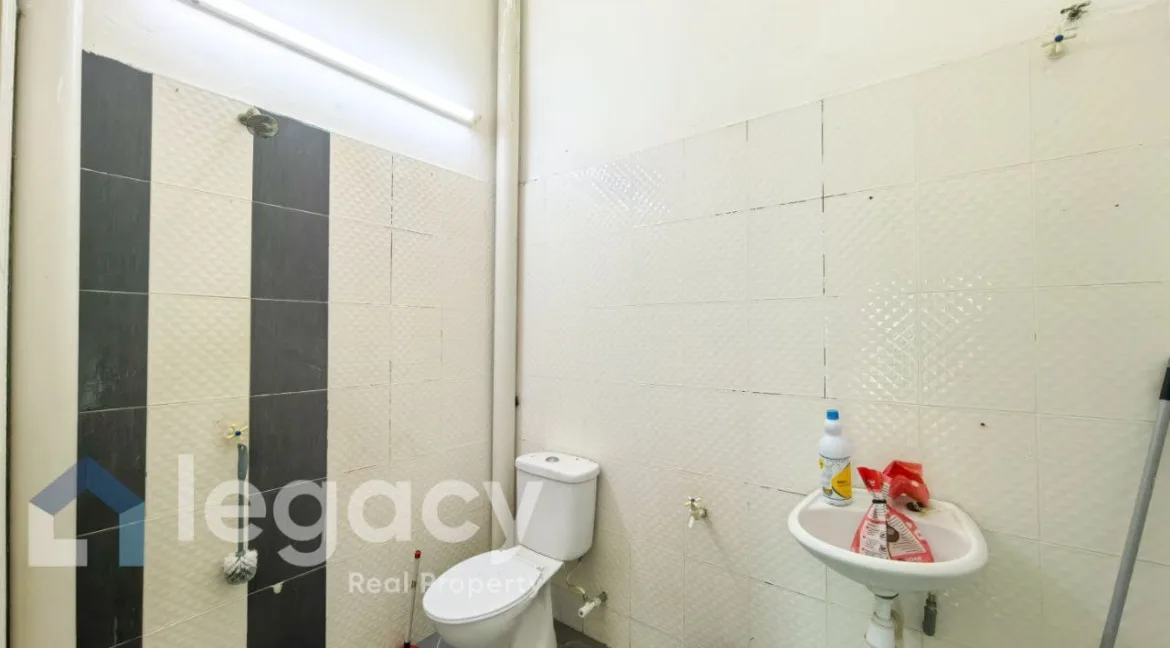 rumah-teres-setingkat-untuk-dijual-bandar-universiti-17